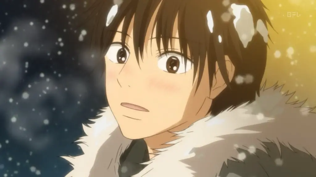 Kazehaya waiting for Sawako in the snow - Christmas anime episode of Kimi ni Todoke